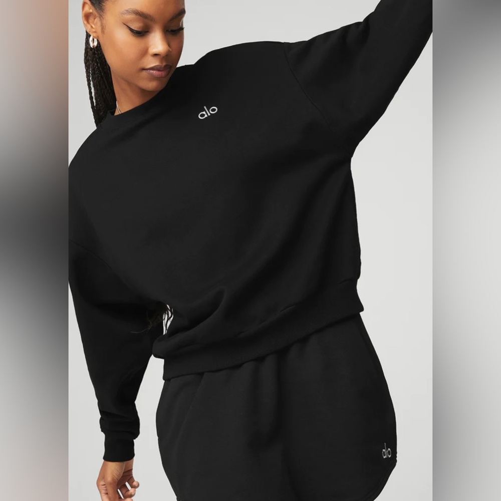Alo Yoga NWT Accolade Crew Neck Pullover Black Size M Oversized